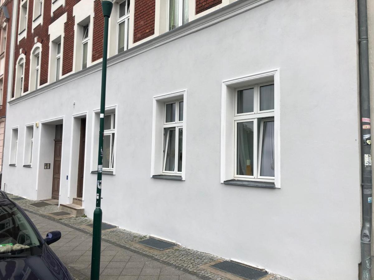 Modernes Apartment Lieblingsfleck I 2 Schlafzimmer I 4 Betten I Zentrumsnah Eberswalde Buitenkant foto